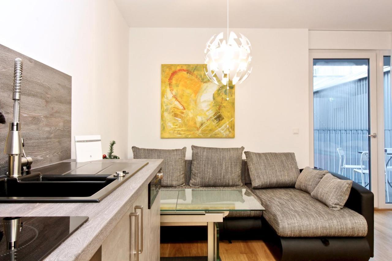 Balcony/Pool/Free Parking Garage Studio Відень Екстер'єр фото